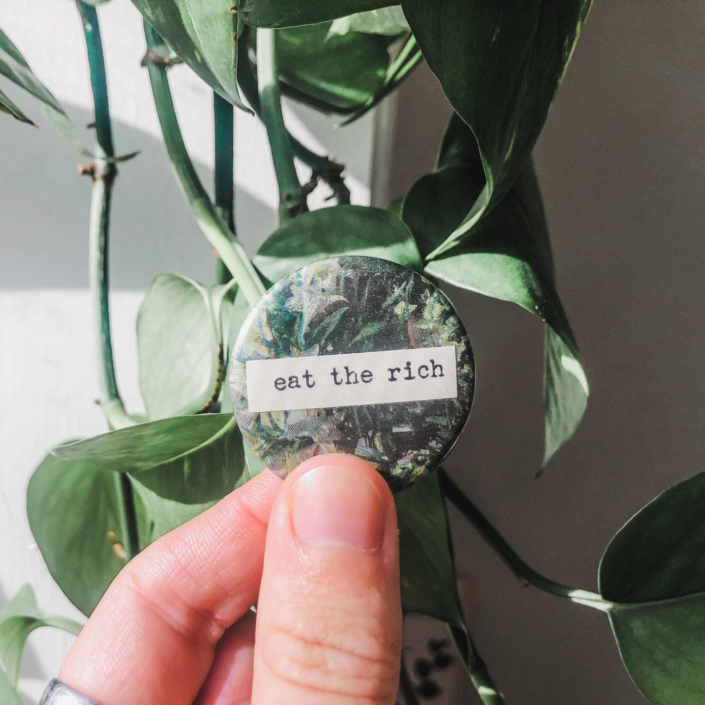 eat the rich button